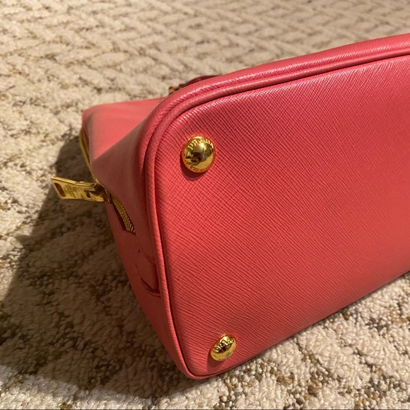 PRADA handbag - Picture 6 of 12